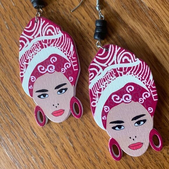 Pierced Earrings Exaggerated Fishhook Wood Lightweight Earrings Exotic Woman - Picture 2 of 6